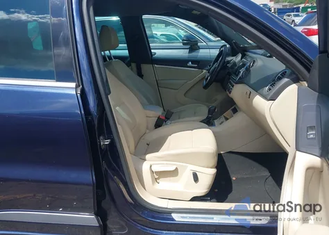 2016 Volkswagen Tiguan R-Line z USA, uszkodzony, nr VIN WVGAV7AX0GW606895